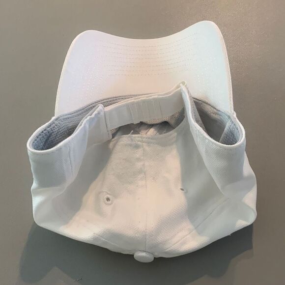 ADIDAS White Hat - Picture 3 of 5